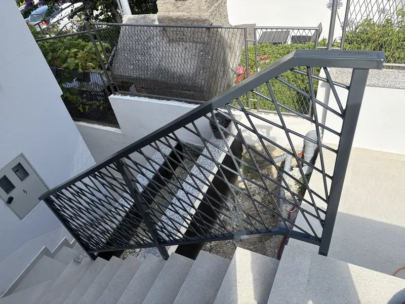Moderna ograda, primjer 27